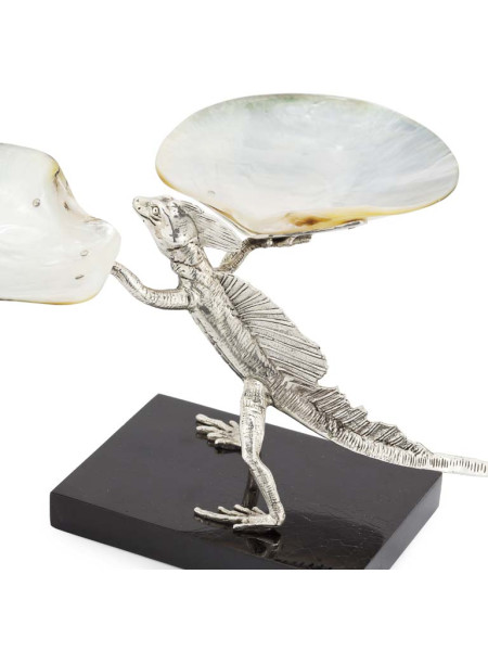 Настольный декор Lizard With Two Plates (арт.600496-00) ABHIKA