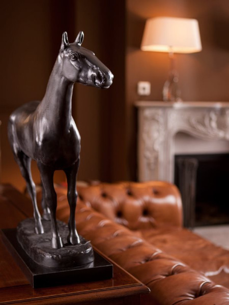 Статуя Eichholtz Horse Rodondo Eichholtz