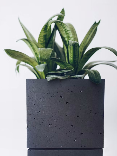 Вазон CUBE XS Black 8x8cm K&K