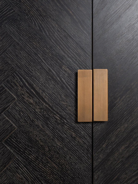 Комод Blackbone brass 225x45cm (арт.7376) Richmond