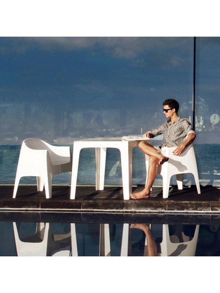 Крісло Solid (арт.55027-Bla) Vondom